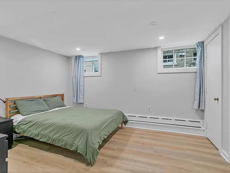 2940 Bellevue Ter NW — Photo 10