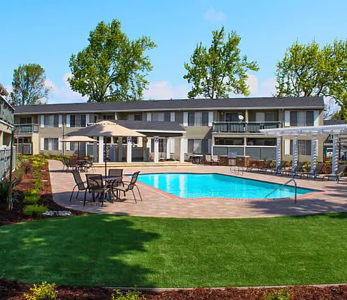 Ramblewood Apartments Photo 1