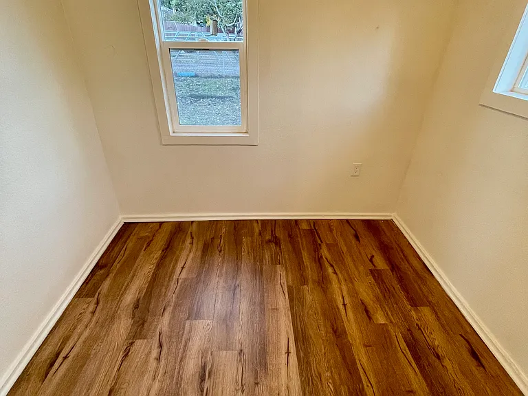 14 Henderson Ln #1 — Photo 7