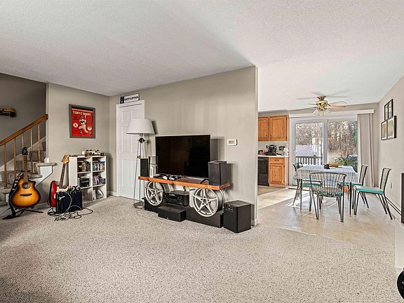 5th image of 56 Kingston Road #B