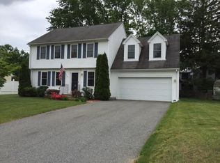366 Natick Ave, Warwick, RI 02886