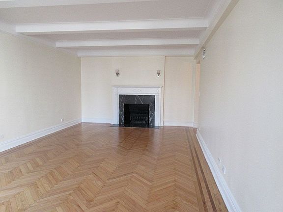2nd image of 210 E 68th St APT 7C