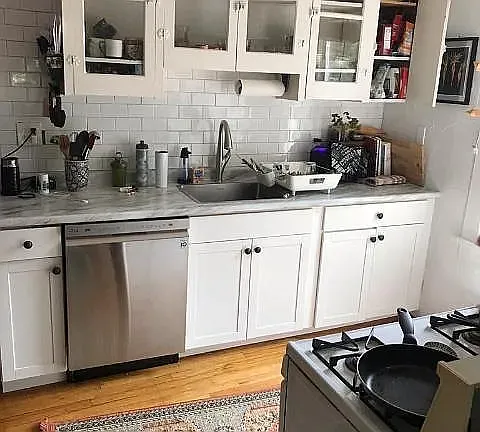 1 bed, 641 sqft, $1,300 — Photo 3
