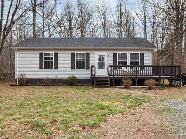 1766 Gardners Rd, Mineral, VA 23117