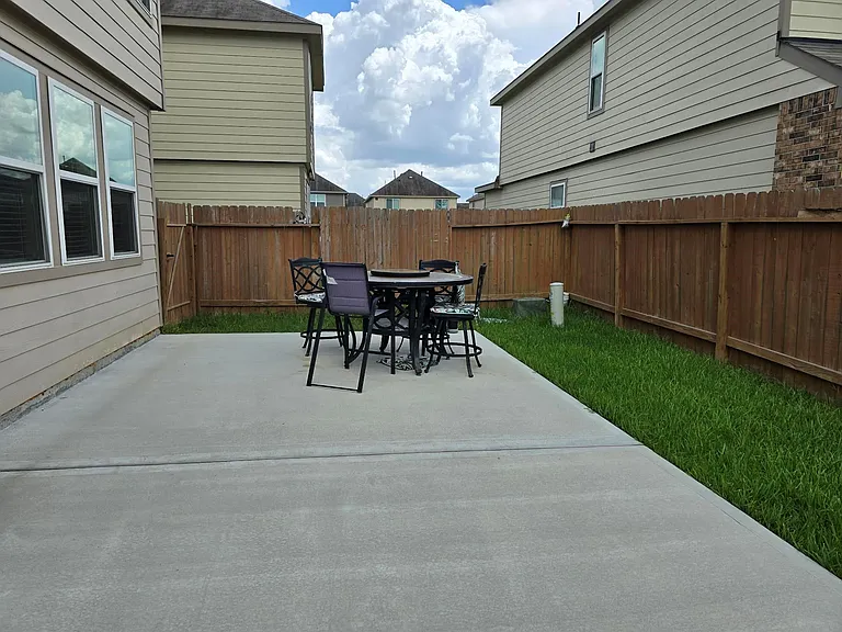 18707 Brisbane Creek Ct — Photo 23