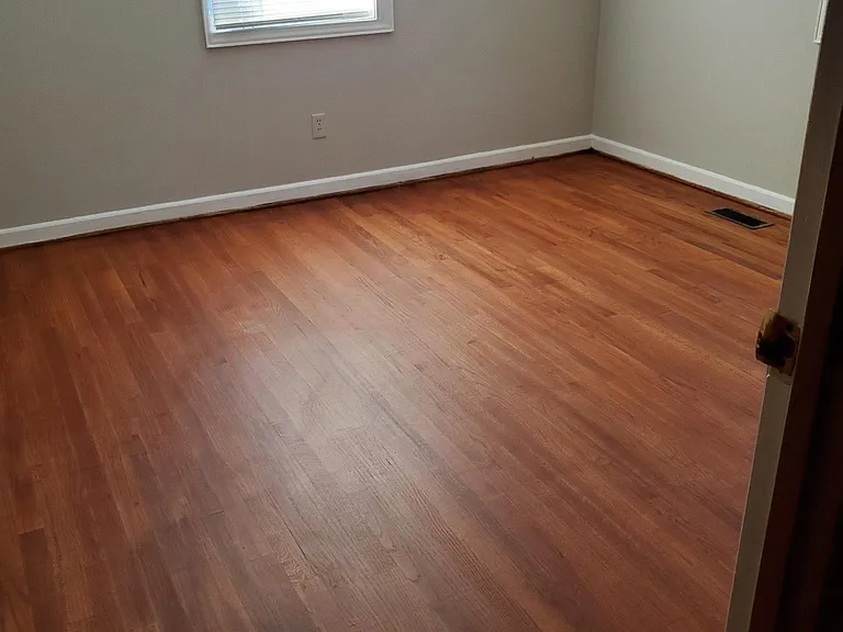 318 Blossom Dr — Photo 7