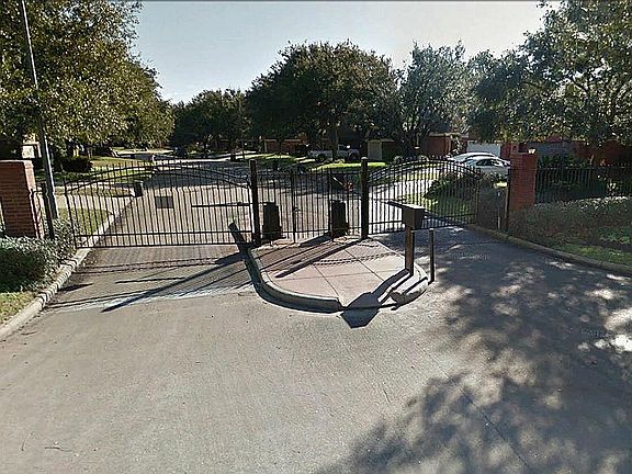 2nd image of 14602 Hearthstone Meadows Dr
