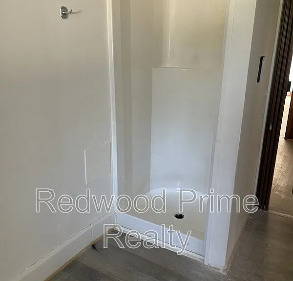 631 Coleman Ave #3 — Photo 9