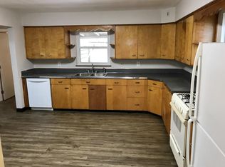 128 W 8th Ave, Tarentum, PA