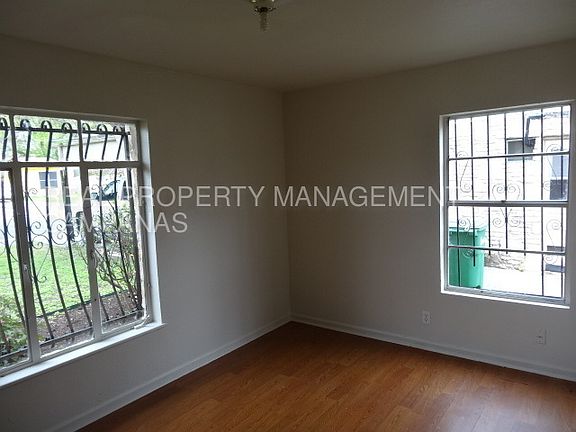3rd image of 130 W Emerson Ave