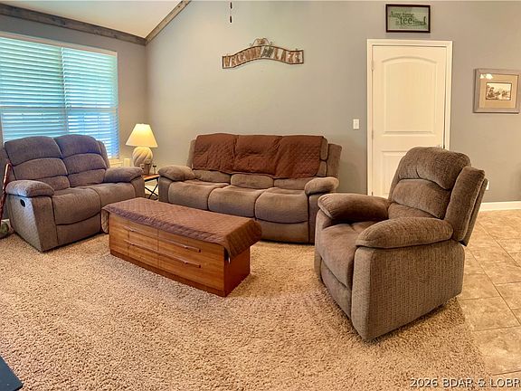 5th image of 27 Manchester Ln