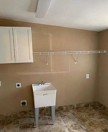160 Cown Dr — Photo 18