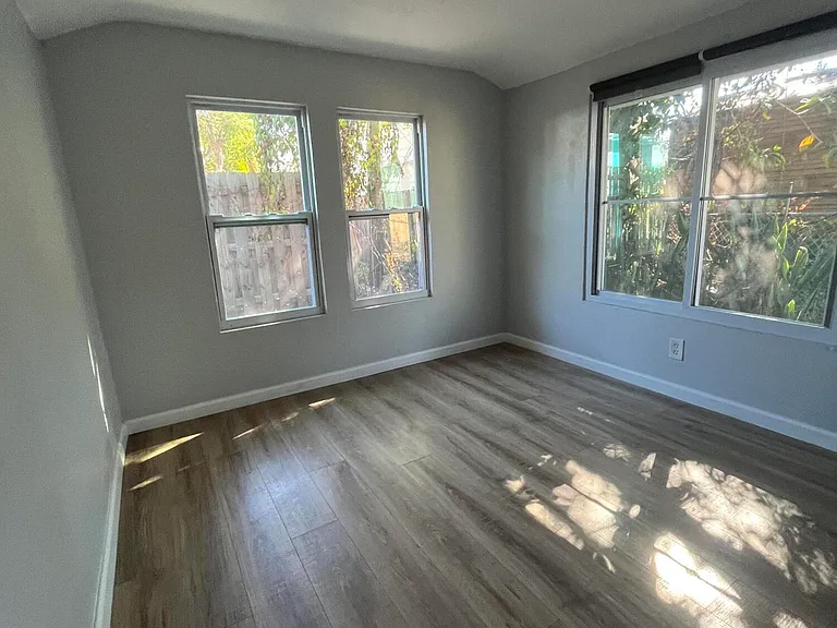 728 Talladega St — Photo 7