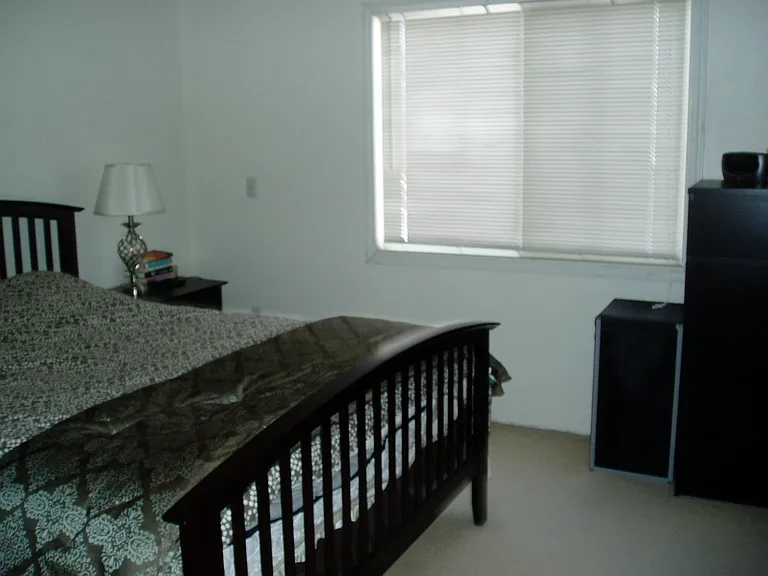 802 Crystal St — Photo 5