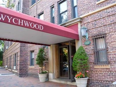 8 Barstow Rd APT 7I, Great Neck, NY, 11021
