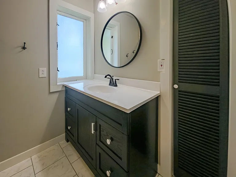 431 East Dr — Photo 16