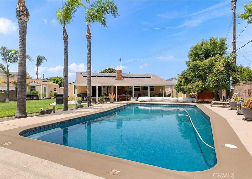 1st image of 8736 Roosevelt Cir