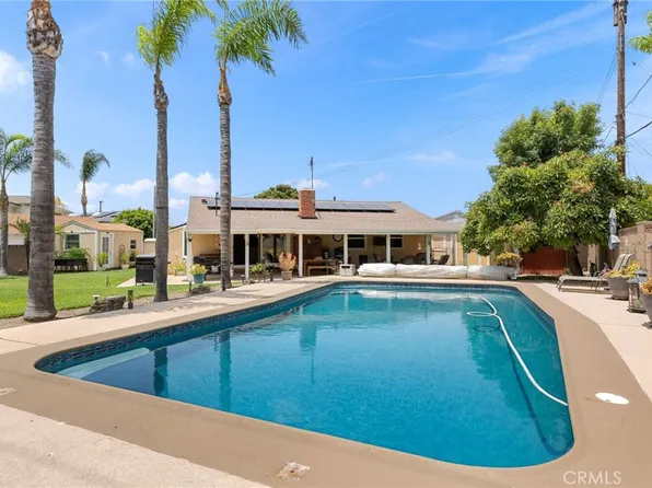 8736 Roosevelt Cir, Buena Park, CA 90620