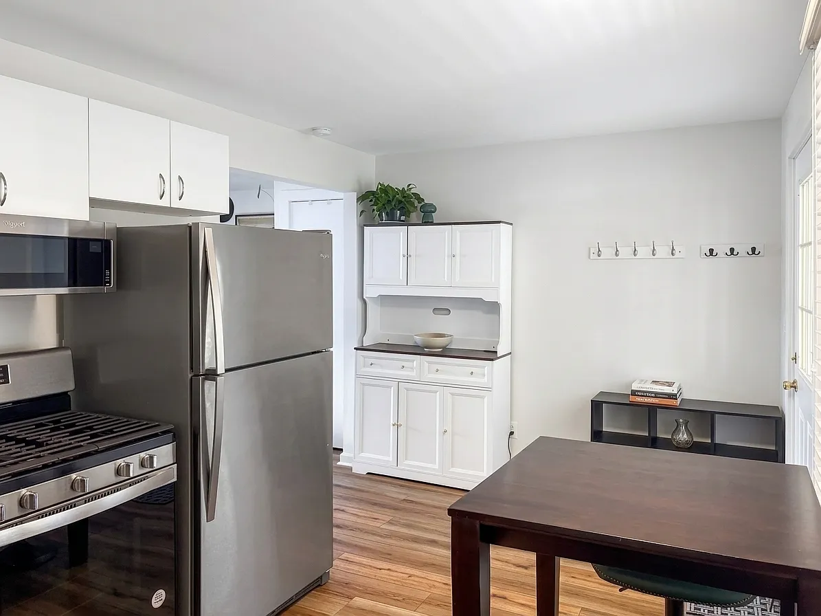 1 bed, 650 sqft, $1,825 — Photo 3