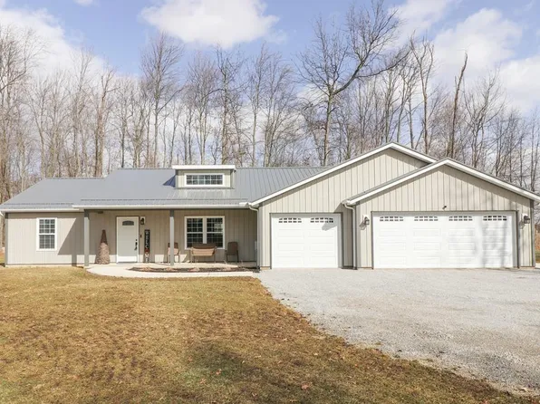 7126 Remlinger Rd, Crestline, OH 44827