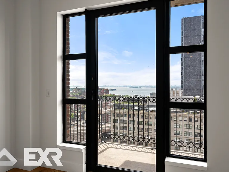 69 Adams St #19M — Photo 5