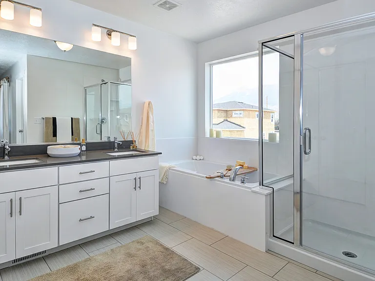 521 N 290 E — Photo 15