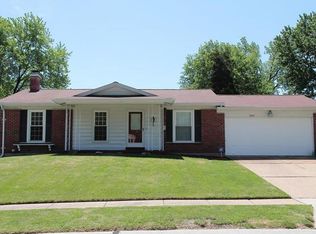 3664 Woodpath Dr, Florissant, MO