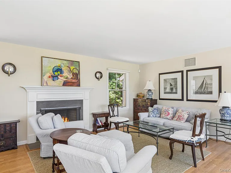 440 Haywaters Rd — Photo 10