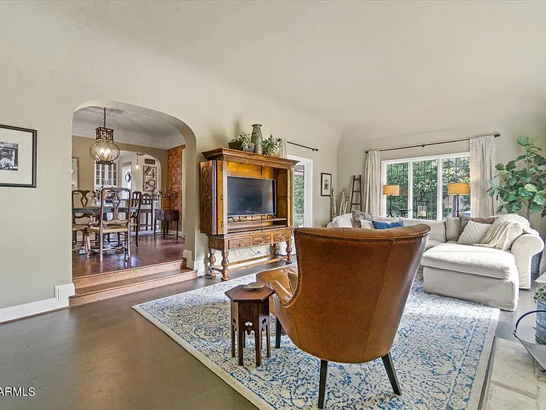 514 W Palm Ln — Photo 9