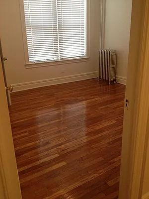 Rented by Metroline Realty | media 7