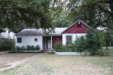 1st image of 1800 Robinwood Dr
