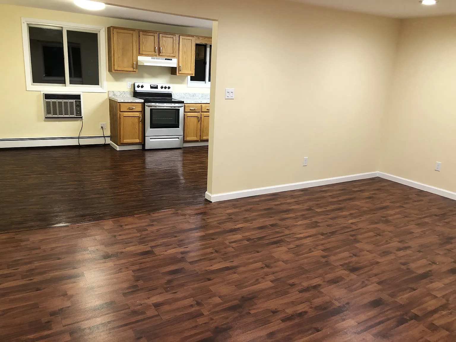 Hicksville Rd, Massapequa — Photo 4