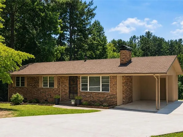 118 Poplar Trl, Toccoa, GA 30577