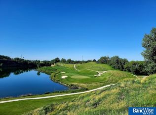 346 S Lakeview Way #205, Ashland, NE 68003