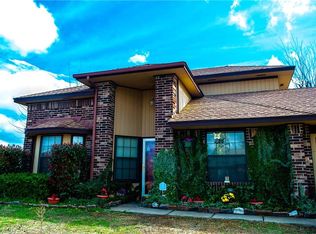 1900 W Dena Dr, Edmond, OK 73003