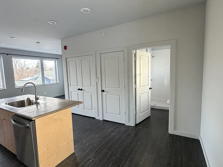 1301 S Walnut St #203 — Photo 6