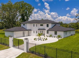 2202 Newberger Rd, Lutz, FL 33549