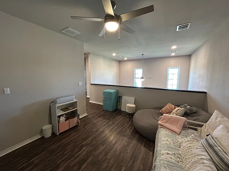 3102 Green St — Photo 9