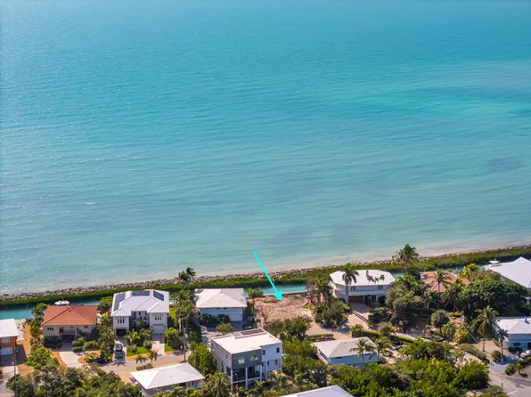 256 W Seaview Cir, Duck Key, FL 33050