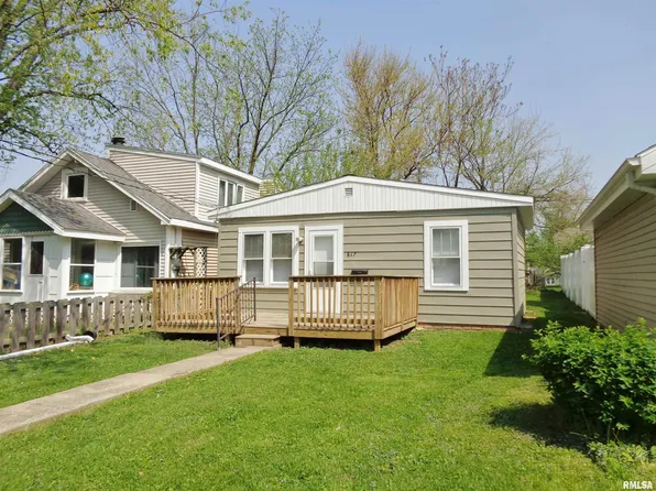 817 E Marietta Ave, Peoria Heights, IL 61616
