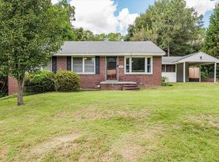 907 Valley View St, Aiken, SC 29801