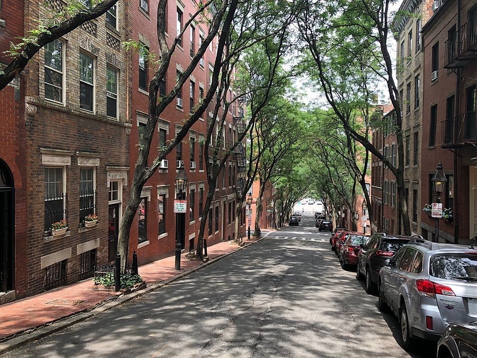 1st image of 49 Garden St #1