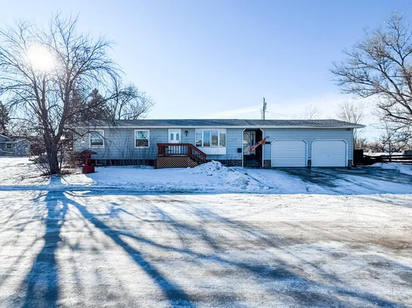 315 W Central Ave, Plentywood, MT 59254