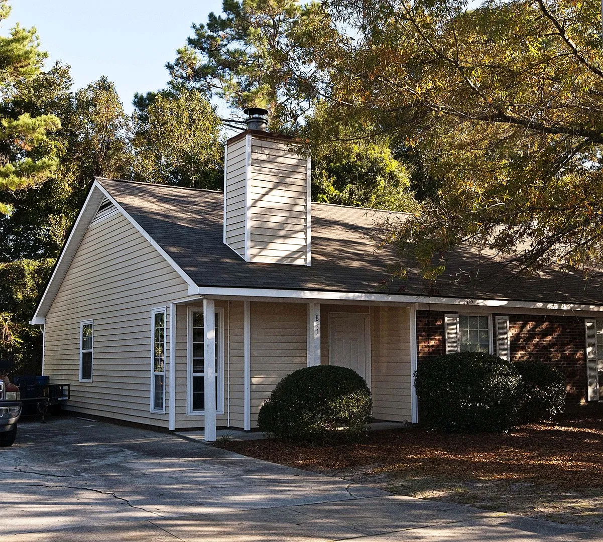 Twinwood — Photo 1