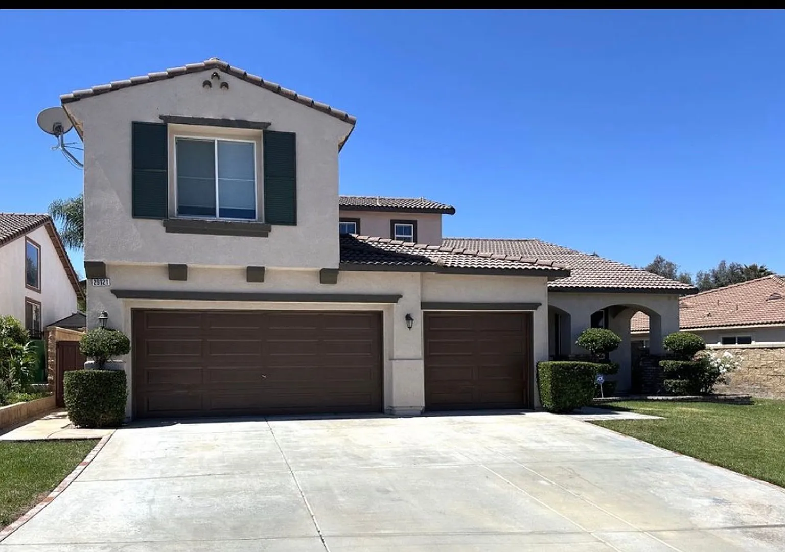 Beautiful and Spacious 5 Bedroom Menifee Home for Rent — Photo 3