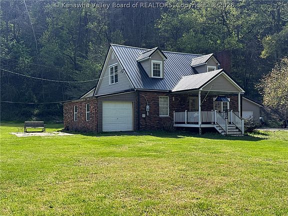 2nd image of 331 Gray St
