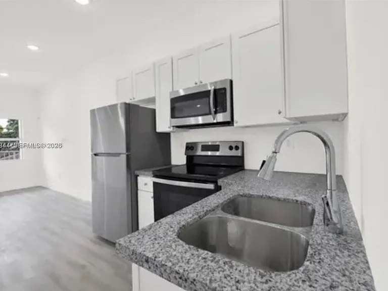 1831 NW 67th St #1 — Photo 22