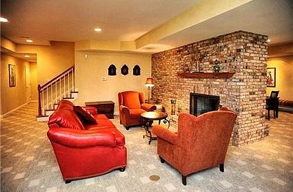 Lower Level Family Area