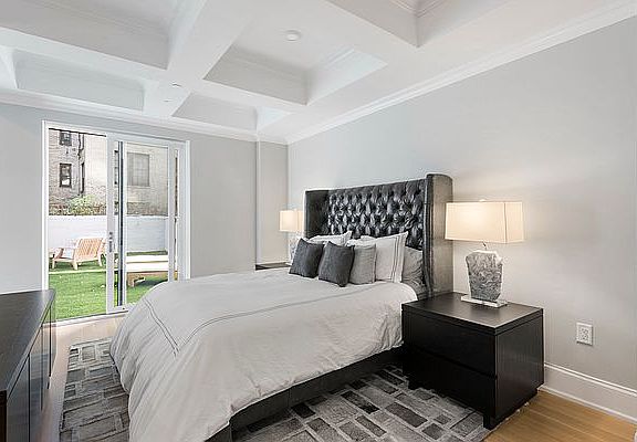 4th image of 336 E 54th St #1B