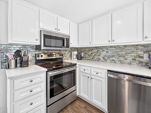 4th image of 713 Sandpiper Dr #10667